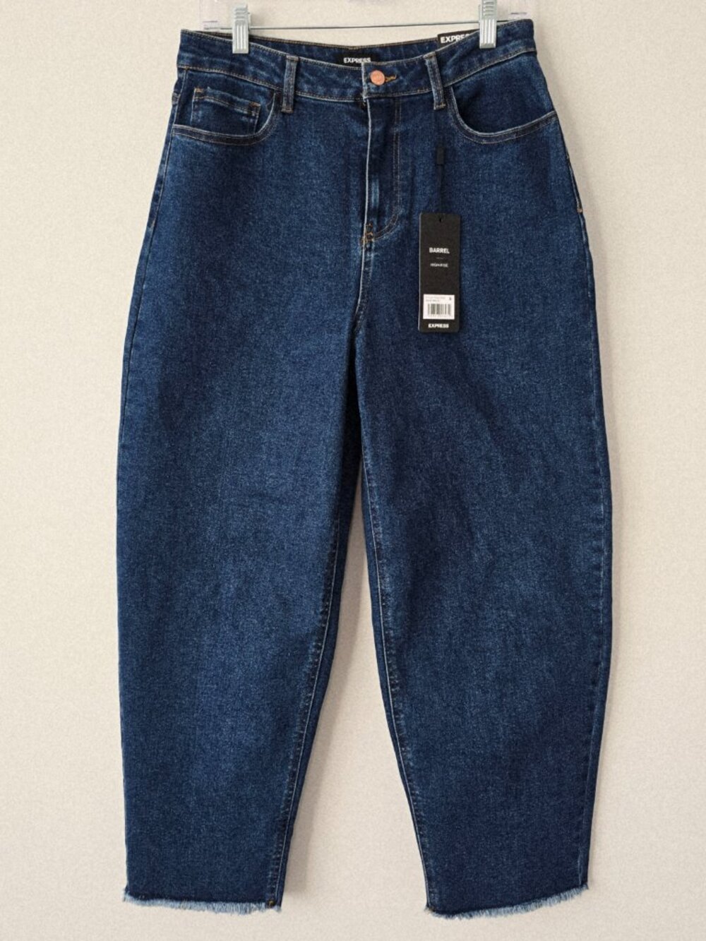 Express High Rise Barrel Jeans 8 Dark Wash Raw Hem NWT